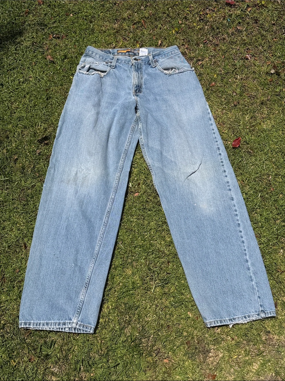 Silvertab A Levi’s Brand Distressed Light Wash Baggy Denim